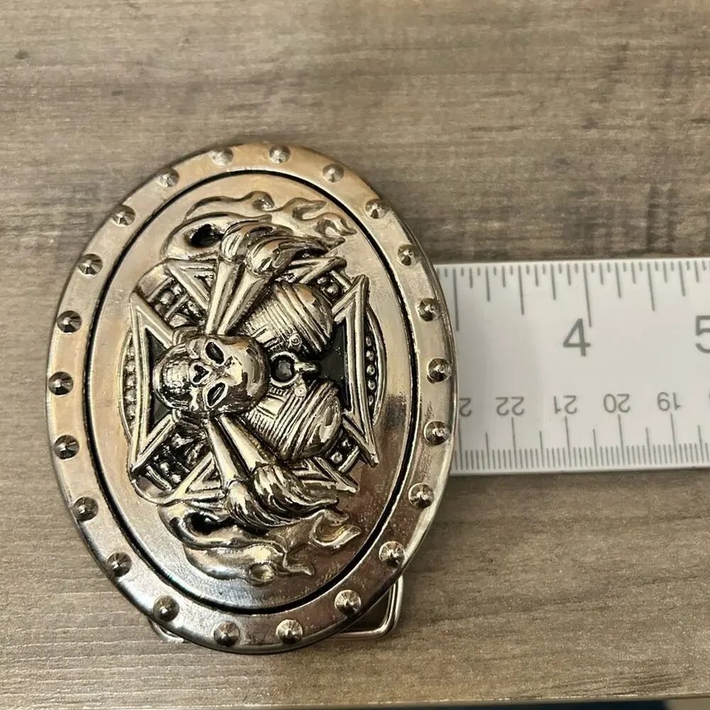 TLF Silver Tone Biker Skull Flames Engine Motor Belt Buckle #H52